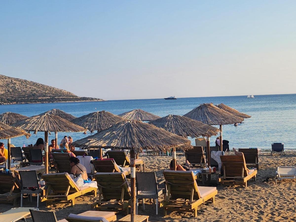 Small Luxury Apartment Anavyssos Bagian luar foto